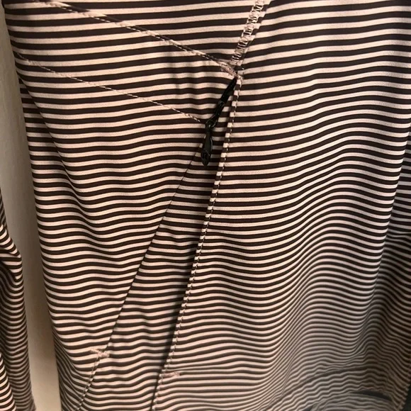 Lululemon | striped hooded rain jacket - Picture 2 of 7